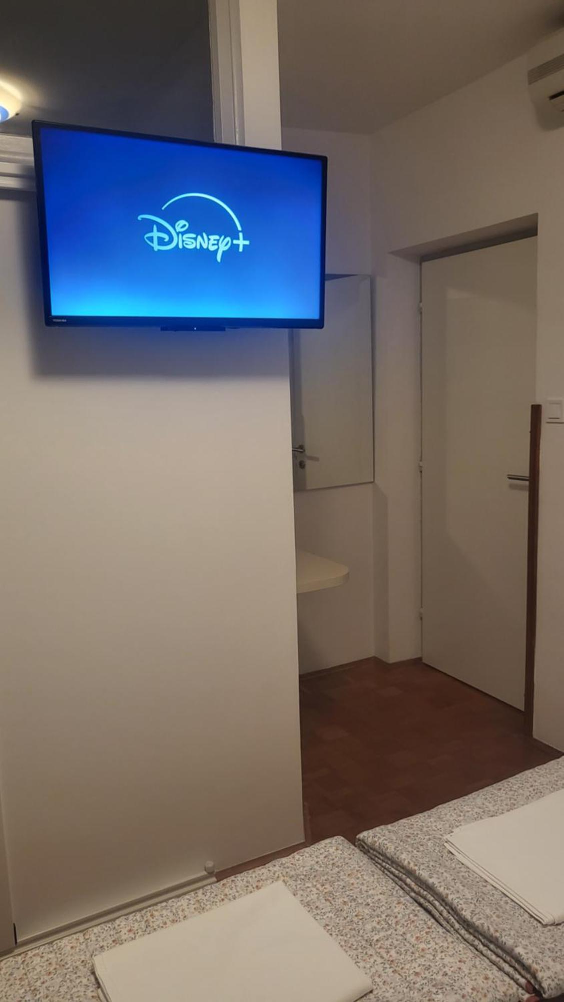 Apartments & Rooms Fam Ribaric Banjol Kamer foto