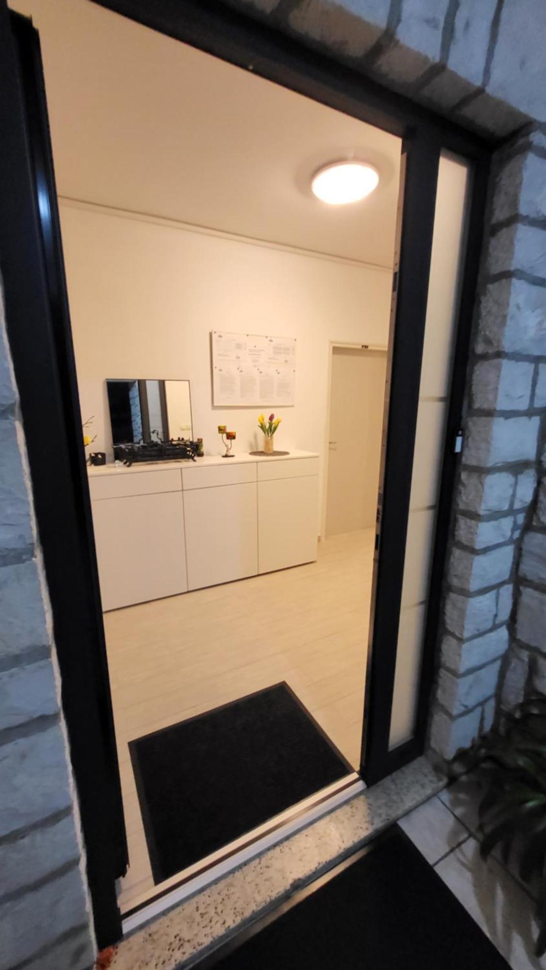 Apartments & Rooms Fam Ribaric Banjol Buitenkant foto